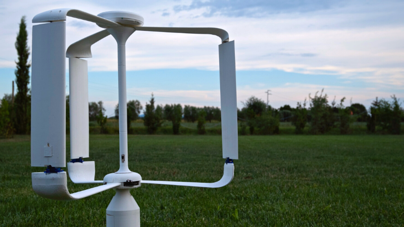 Итальянский стартап представил турбину, которая учится у ветра